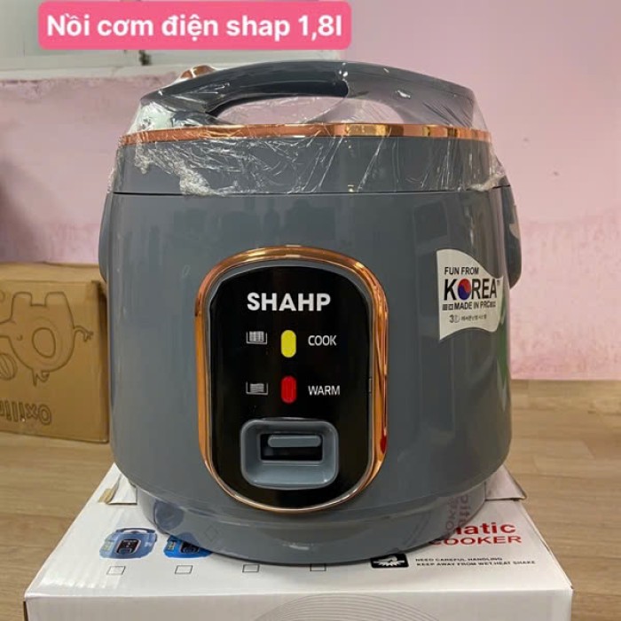 Nồi cơm điện Shahp 1,8 Lít