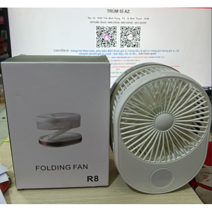 Quạt gấp gọn to cao cấp Holding Fan R8